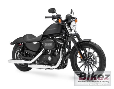 2011 Harley-Davidson Sportster XL883N Iron 833 photo